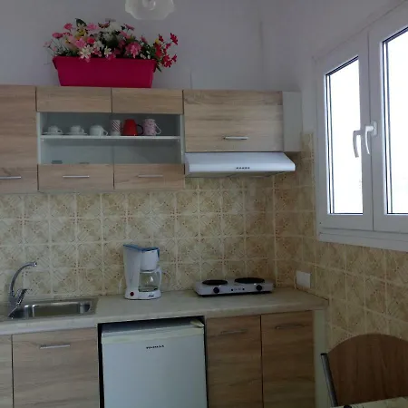 Meletis * פארוס