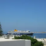 Meletis * Parikia (Paros)