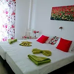 Meletis Apartment Parikia (Paros)