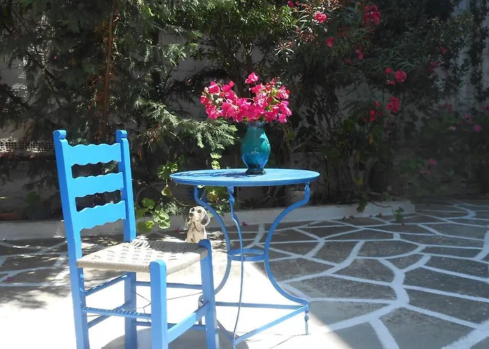 Meletis * Parikia (Paros)